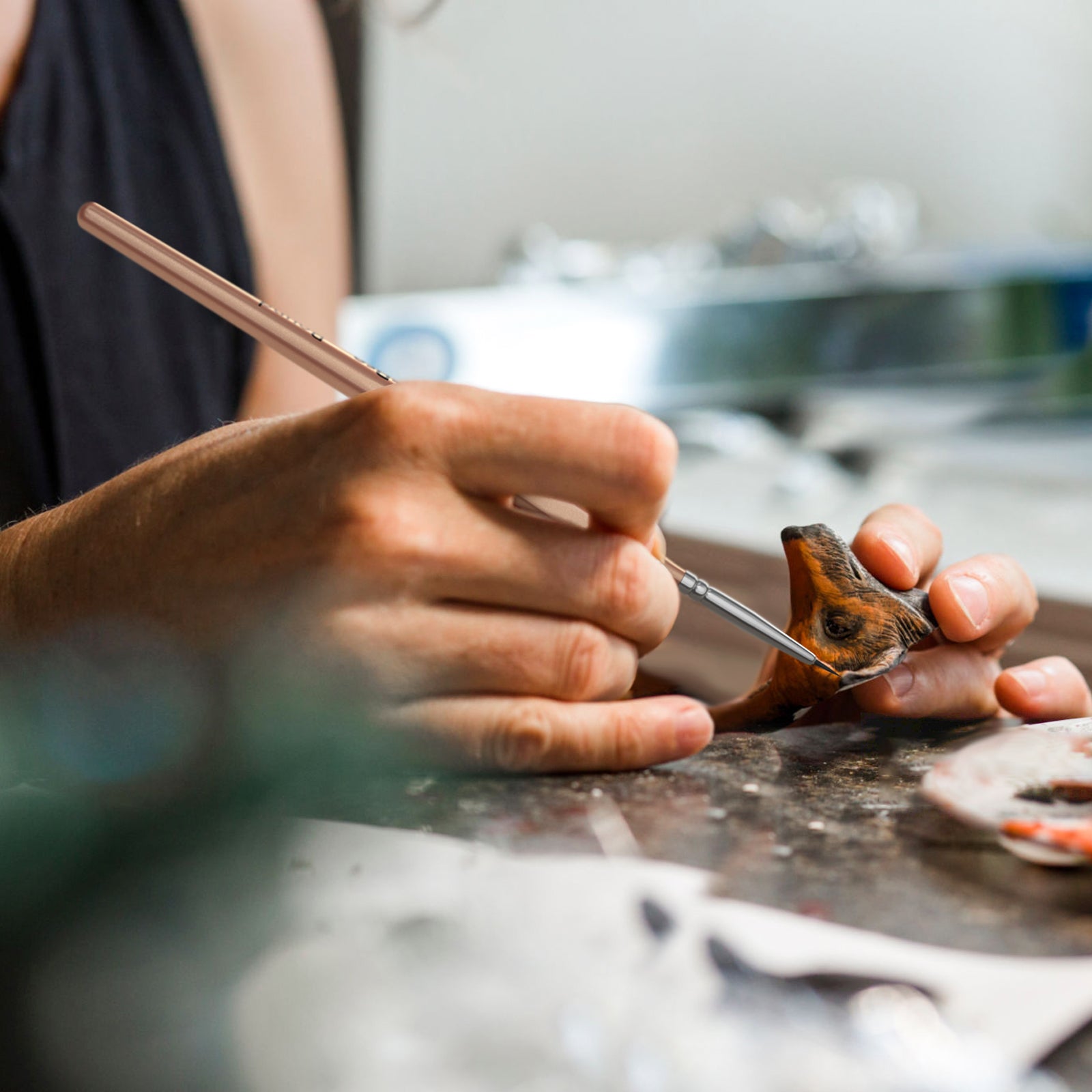 Nicpro 16 PCS Detail Paint Brushes, Small Detail Paint Brush Set Fine Tip Professional Miniature Painting Artist Set for Micro Watercolor Oil Acrylic Craft Models Rock Army Paint by Number for Adult